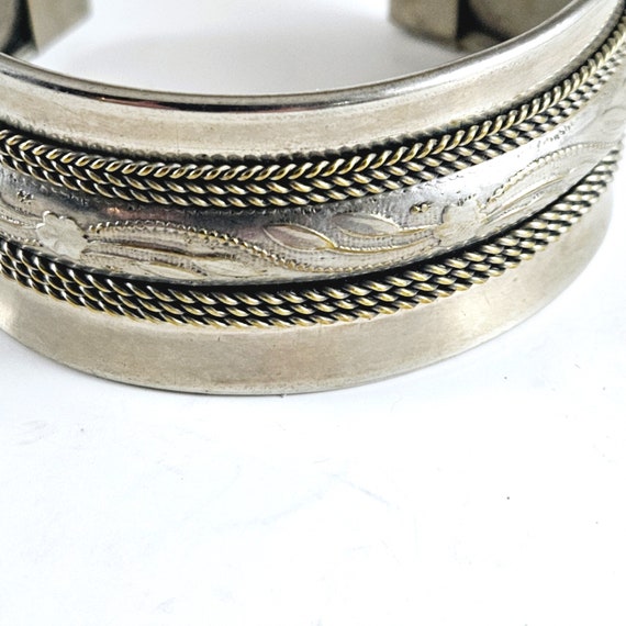 Vintage Silver Tone Metal Bracelet with Subtle El… - image 3