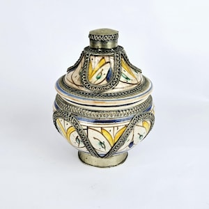 Vintage Moroccan Tagine Pot Ceramic 7&quot;
