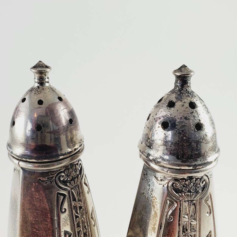 Vintage Salt & Pepper Shaker Set From Quaker Shaker 504SS Etsy