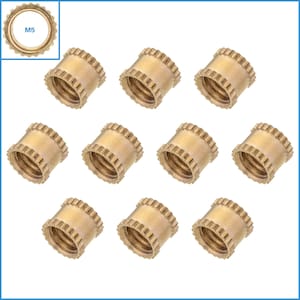 Puede incluir: Diez insertos roscados de latón con borde moleteado. Los insertos están diseñados para usarse con tornillos M5.