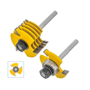 Puede incluir: Dos fresas de fresado amarillas con ejes y rodamientos plateados. Las fresas tienen múltiples cuchillas y están diseñadas para la carpintería.