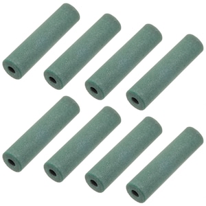 Puede incluir: Ocho tambores de lijado cilíndricos verdes, cada uno con una superficie texturizada rugosa.