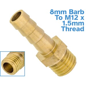 Könnte beinhalten: Messing-Überwurfmutter 8 mm auf M12 x 1,5 mm Gewinde. Das Fitting hat an einem Ende ein Außengewinde und am anderen Ende einen Überwurfmutter.
