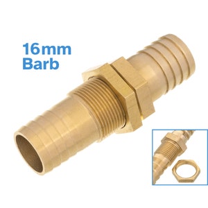 Könnte beinhalten: Messing-Schlauchverbinder mit 16 mm Barb und Gewinde. Der Verbinder ist aus Messing und hat eine glänzende goldene Oberfläche.