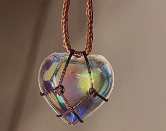 Elasev Hologram Heart Necklace