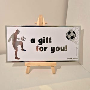Folierte Fußball Geschenkgutschein, Fußballfankarte, Geschenkkarte für besondere Anlässe, Überraschungskartenerlebnis, Kratzer zum Aufdecken, Überraschungsaufdecken