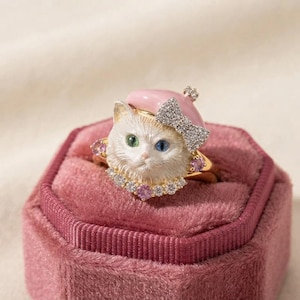 Cat Ring with Pink Beret, Whimsical Animal Jewelry, Enamel Cat Statement Ring, Cute Kitten Band with Zircon, Unique Gift for Cat Lovers