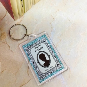 Twin Peaks book movie keychain 1990s movies 90s gift Laura Palmer diary book david lynch keyring vintage book keychain