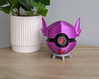 Sableye Themed Pokeball