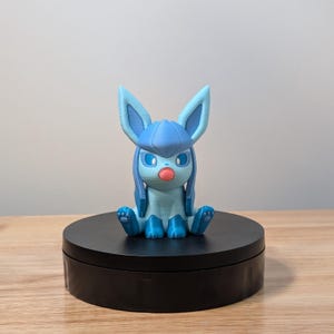 Glaceon Figurine