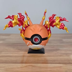 Charizard (Gmax) Themed Ball