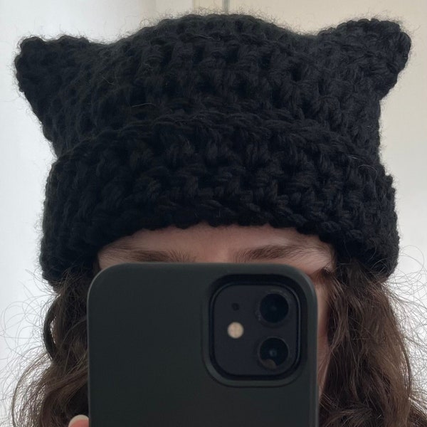 Chapeau de chat noir au crochet fait main