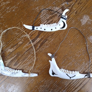 Jaw bone art