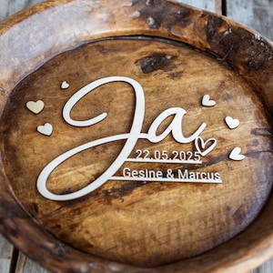 Hochzeitsgeschenk JA mit Namen und Datum aus Holz | Hochzeitsgeschenk personalisiert | Geschenk für das Brautpaar mit Vornamen
