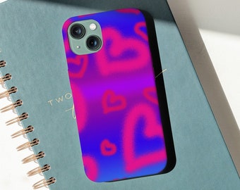 Corazones de grafiti con pintura en aerosol, estilo arte callejero urbano, aerógrafo degradado, amor, funda de teléfono delgada y brillante