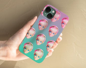 Vintage Barbie Pop Art 90s en degradado verde rosa, funda de teléfono delgada brillante