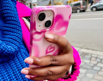 Barbie rosa pintura en aerosol corazones arte callejero graffiti estilo urbano Airbrush Love, caja de teléfono delgada brillante