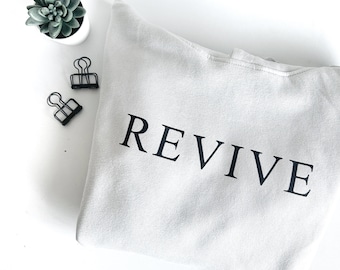 Worthy & Beloved | Christelijke hoodie Revive