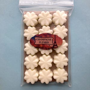 Champagner in Paris Wachs schmilzt