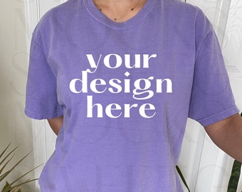 Comfort Colors C1717 Violet Mockup Oversized Tshirt Fall Mockup Trendy Mock Mockup Model Mockup  Violet Colored Shirt Aesthetic Mockup