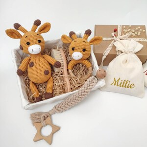 New baby gift set, Giraffe Baby Gift Set, Stuffed Giraffe Organic Toy, New Parent Gift, Jungle Baby shower idea gift boxes