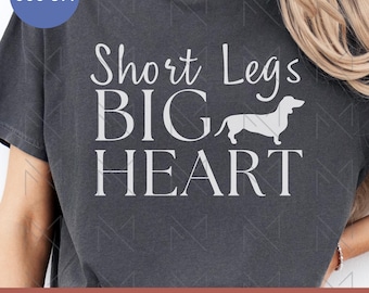Dachshund SVG, Dachshund de patas cortas y corazón grande, Descarga digital, Perro salchicha, Amante de los perros png, Dachshund, Lindo perro salchicha, Carrete de insignia para perro