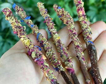 5 Applewood Sticks Bouqet Flower Treat | Rabbits, hamsters, guinea pigs, and small rodents