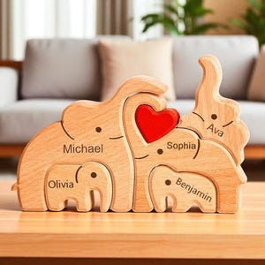Personalized Wooden Elephant Family Puzzle, Custom Engraved Names Gift for Parents, Baby Shower, Mother’s Day Keepsake Decor, Christmas Gift
