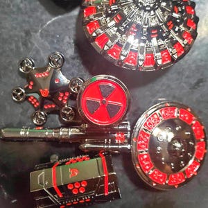 ¡Nuevo! Juego de dados de nave espacial pesada: ¡El Imperio avanza con estas 7 piezas definitivas! Dados de ruleta rojos y negros: un regalo único para juegos de rol.