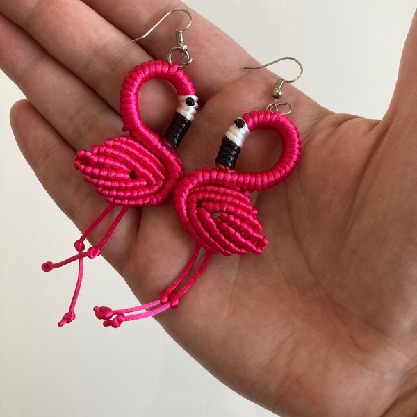 Macrame flamingo dangle earrings, pink flamingo  earrings, flamingo gifts for her, animal lover jewellery,macrame flamingo jewelry
