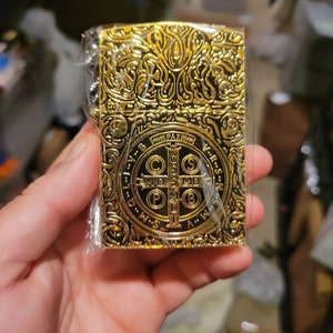 Large Movie 1 to 1 Constantine Replica Oil Lighter cigar lighter engraved. ..message for a bundle deal with the cigarette case, normal size