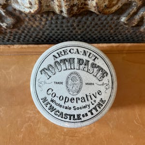 Antique Areca Nut Toothpaste Co-Operative Wholesale Society -Newcastle, c. 1890 - Antique English Advertising Lidded Pot