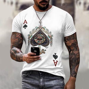 Camiseta con estampado integral de as de espadas para hombre: perfecta para amantes de los casinos y jugadores de póquer, camiseta para salidas nocturnas de chicos, camiseta de juego, regalo para él