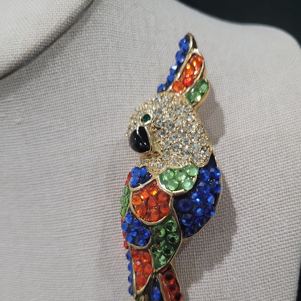 Vintage Suzanne Bjontegard Rhinestone Cockatoo Brooch