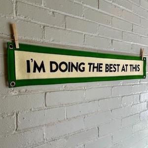 Ich tue das Beste bei diesem Wollfilz-Banner | ITYSL Fan Geschenk | Tim Robinson Kunst | Heiraten Sie Ihre Schwiegermutter | Gute Auto-Ideen