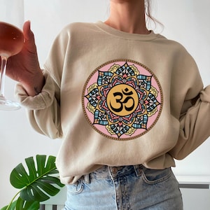 Om Mandala Sweatshirt Spiritual Yoga Pullover Meditation Symbol Crewneck Mindfulness Gift Boho Yoga Shirt