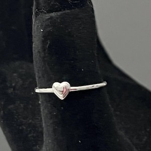S925 Sterling Silber Shiny Heart Offener verstellbarer weiblicher Fußring, Sommer-Strandferien-Zehenring, Sommerferien-Party-Zubehör