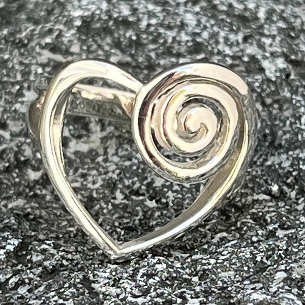 Sterling Silver Heart Ring, 925 Silver Heart with Swirl on One Side Ring, Gift for Her