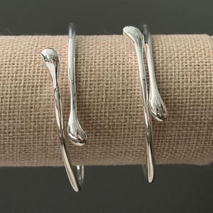 Water Droplets 925 Sterling Silver Bangle Bracelet: Adjustable Cuff Bracelet