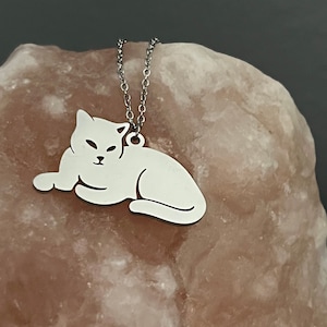 Cartoon Cat Pendant Necklace, Stainless Steel Cat Necklace, Gift for Men and Women