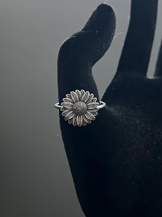 •SWEET SUNFLOWER• recycled silver ring