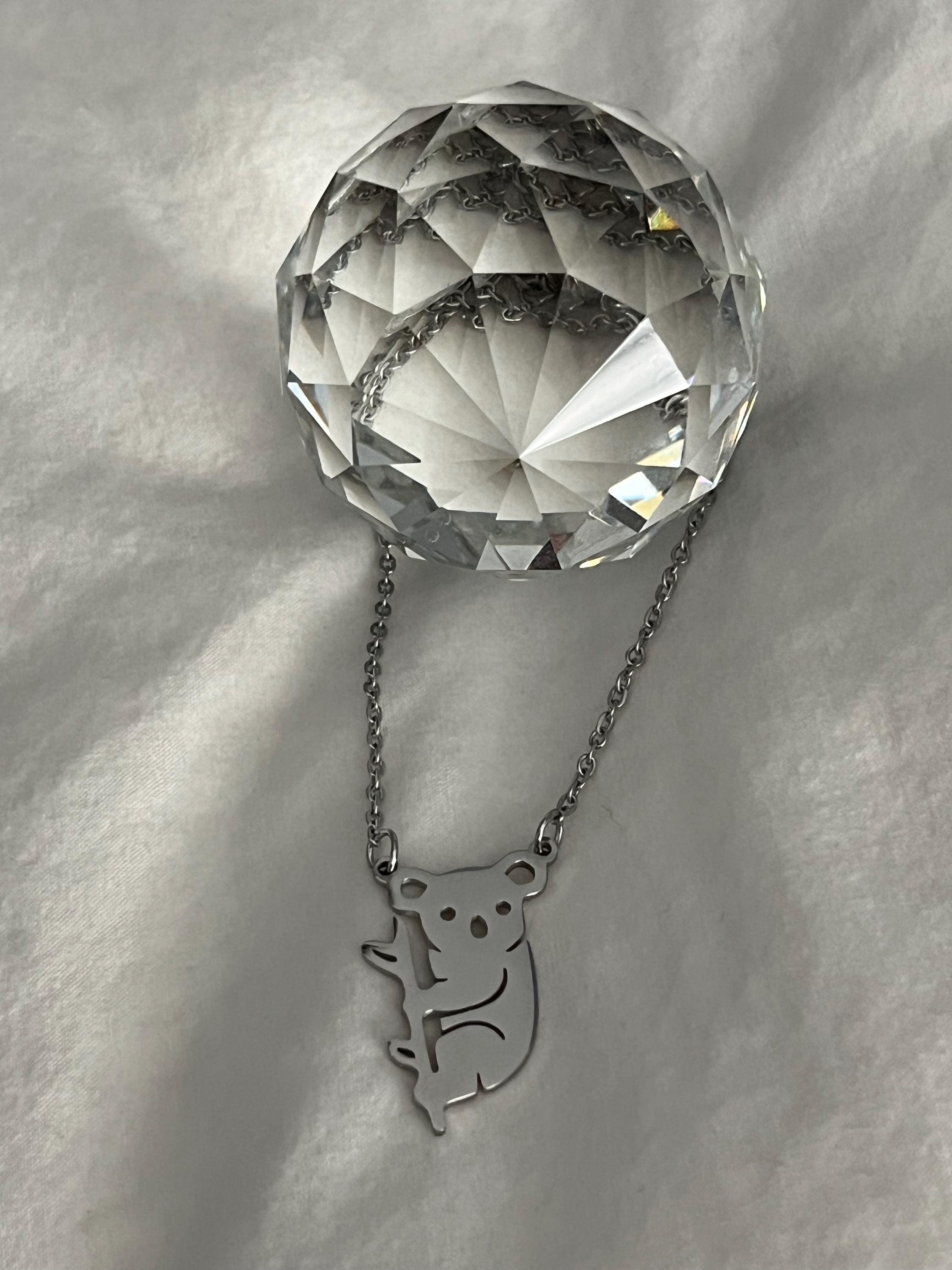 Collana con ciondolo a forma di koala: gioiello in acciaio inossidabile con animale, idea regalo - Italia