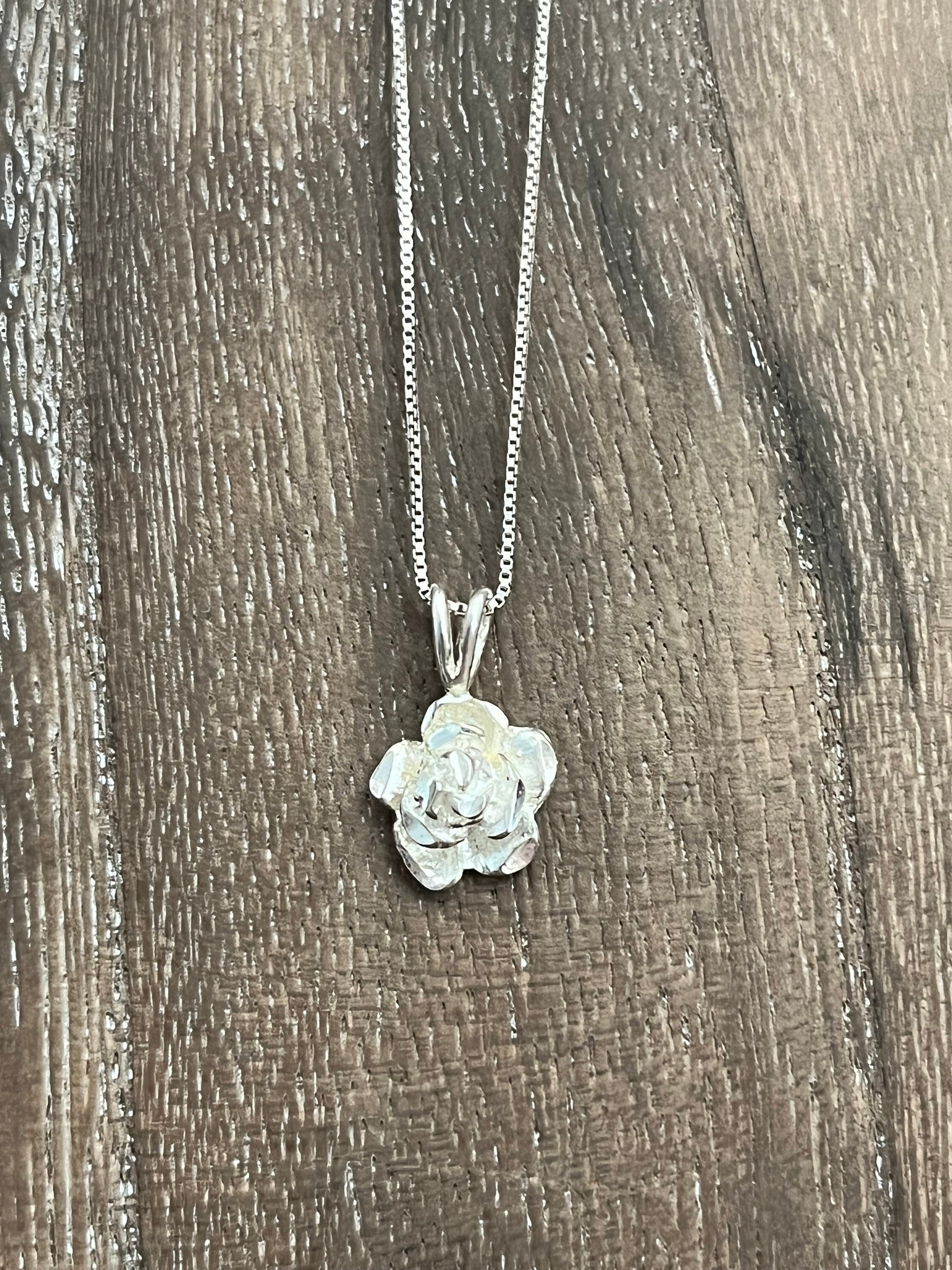 Small Rose Bud 925 Sterling Silver Charm Pendant Necklace - Etsy