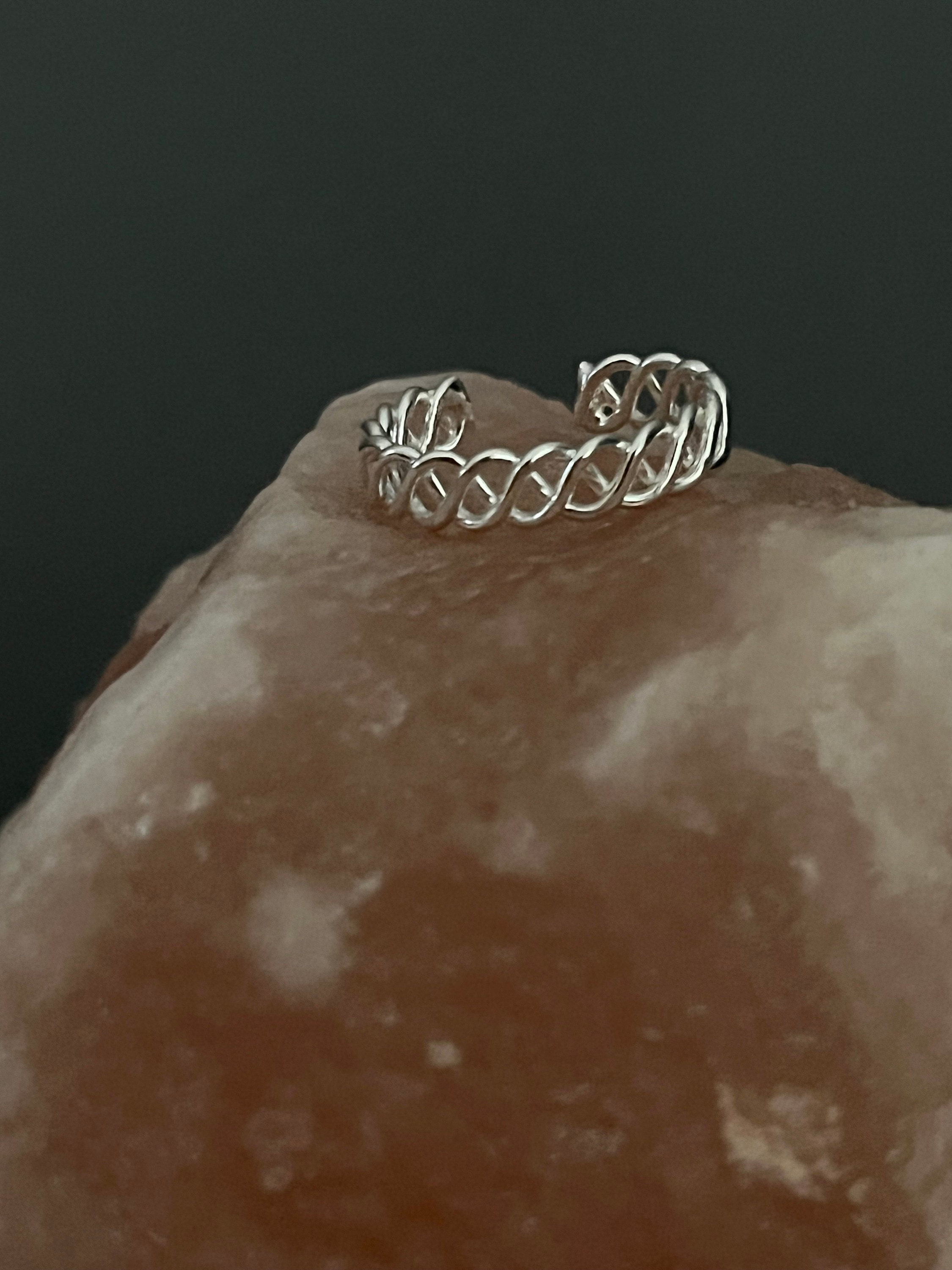 Sterling Silver Wavy Design Toe Ring, Adjustable Toe Ring, Dainty Toe