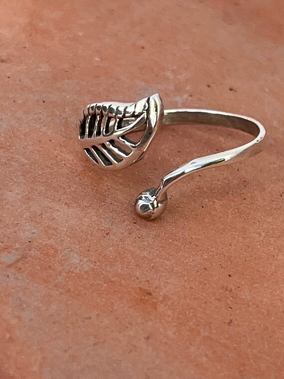 Adjustable Sterling Silver Leaf Ring: Nature Insp… - image 5