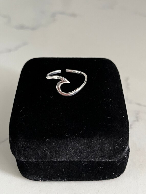 Sterling Silver Breaking Wave Toe Ring: Adjustabl… - image 4