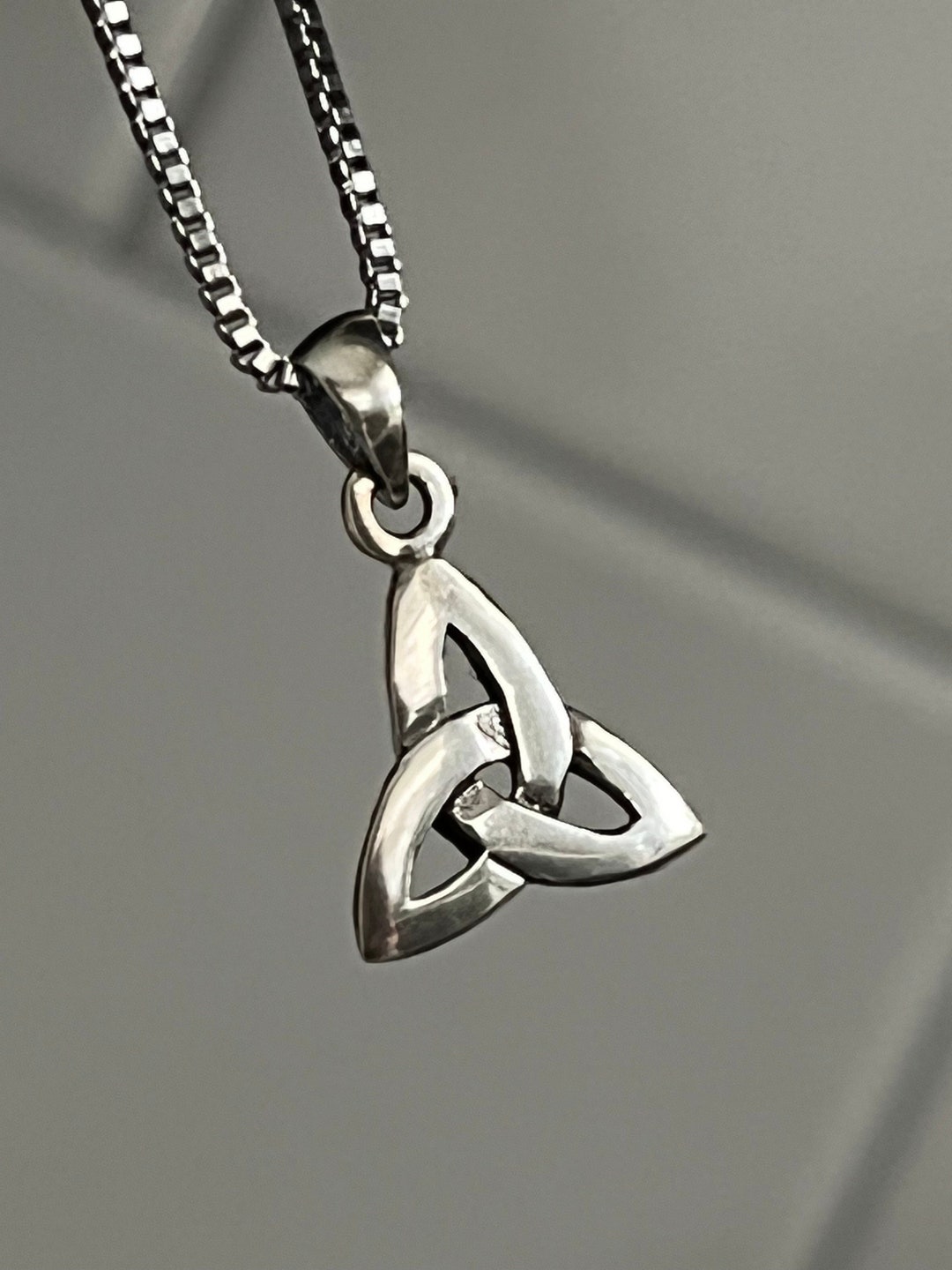 Pendentif – Triquetra