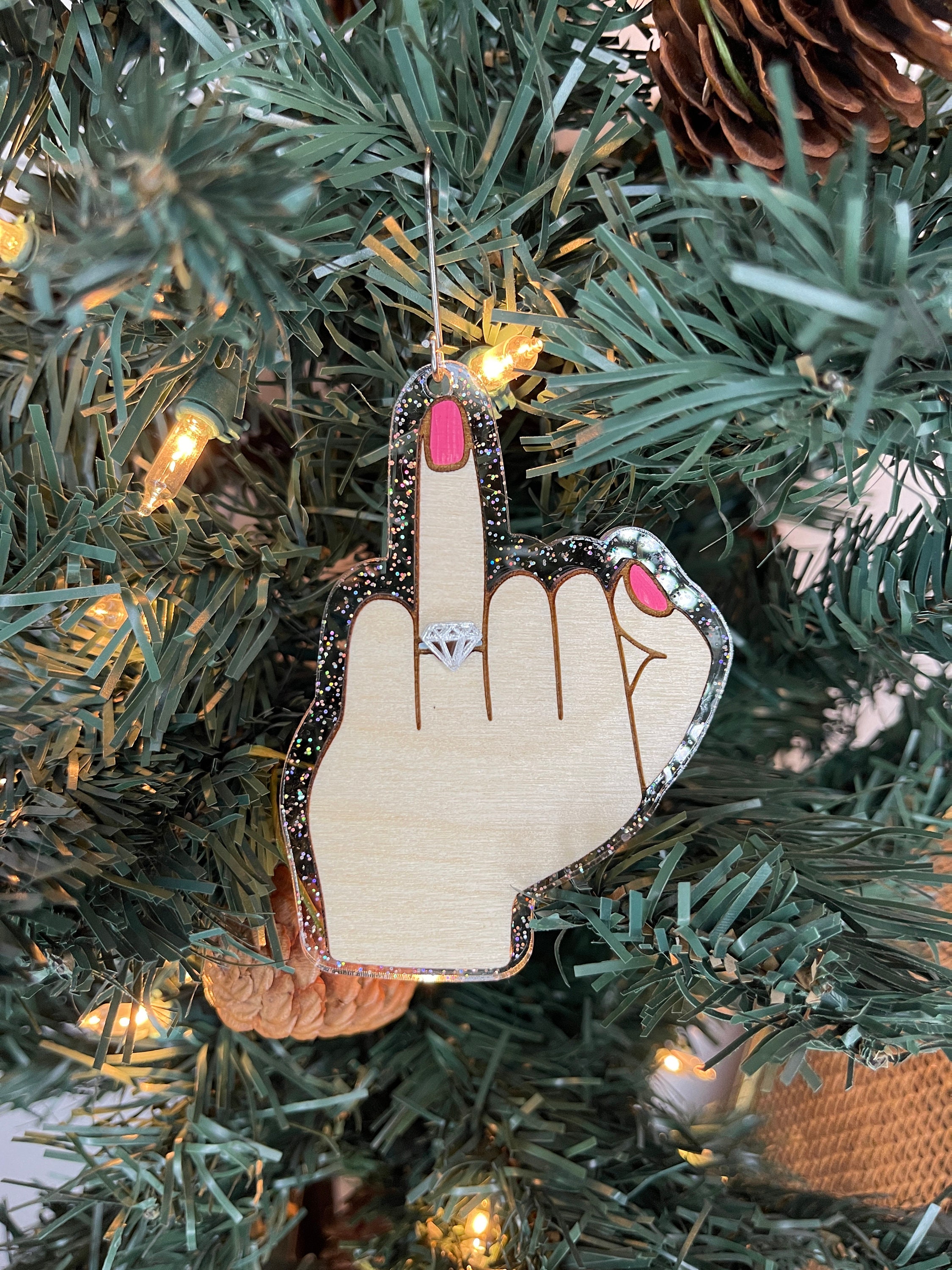 Middle Finger Ornament / Ring Holder Funny Offensive Quirky Gifts, Home  Decor, Joke Presents, Office Desk Decoration 