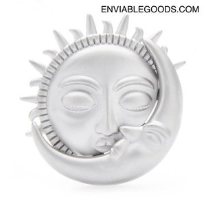 Celestial Sun Kiss Moon Brooch - Lunar Eclipse Pin for Boho Chic Style