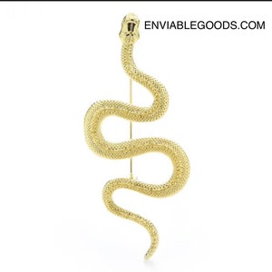 Sleek Snake Brooch - Serpent Jewelry for Edgy Style and Unique Glam